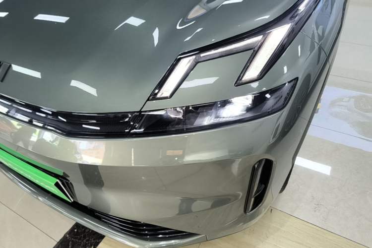 Used Lynk & Co 08 EM-P 2023 220km All-Wheel-Drive Performance Halo Left Front Headlight