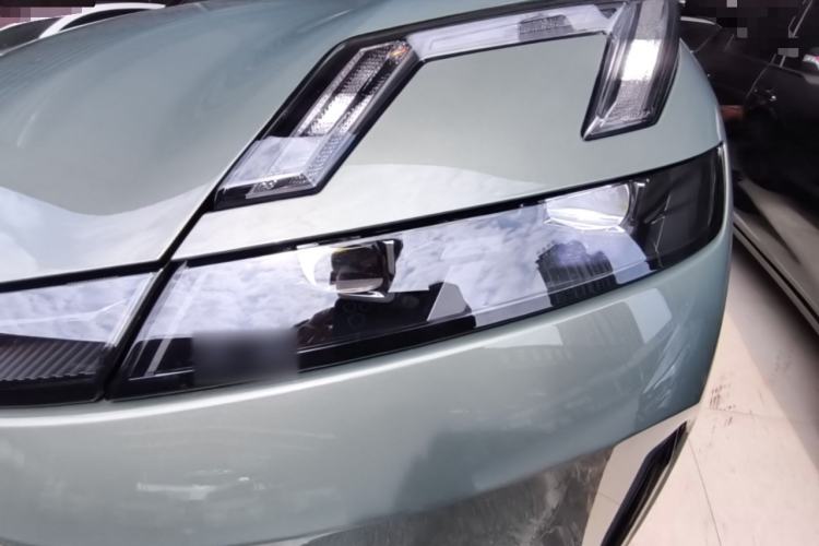 Used Lynk & Co 08 EM-P 2023 220km All-Wheel-Drive Performance Halo Left Front Headlight