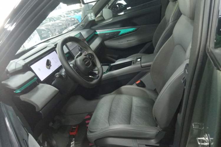 Used Lynk & Co 08 EM-P 2023 220km All-Wheel-Drive Performance Halo Left Front Seat