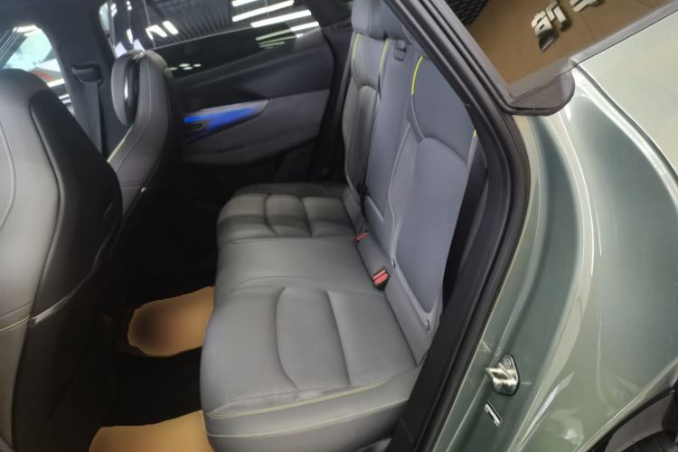 Used Lynk & Co 08 EM-P 2023 220km All-Wheel-Drive Performance Halo Left Rear Seat