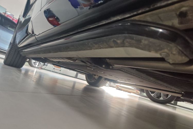 Used Lynk & Co 08 EM-P 2023 220km All-Wheel-Drive Performance Halo Left Side Sill
