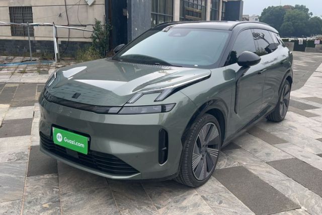 Used Lynk & Co 08 EM-P 2023 220km All-Wheel-Drive Performance Halo