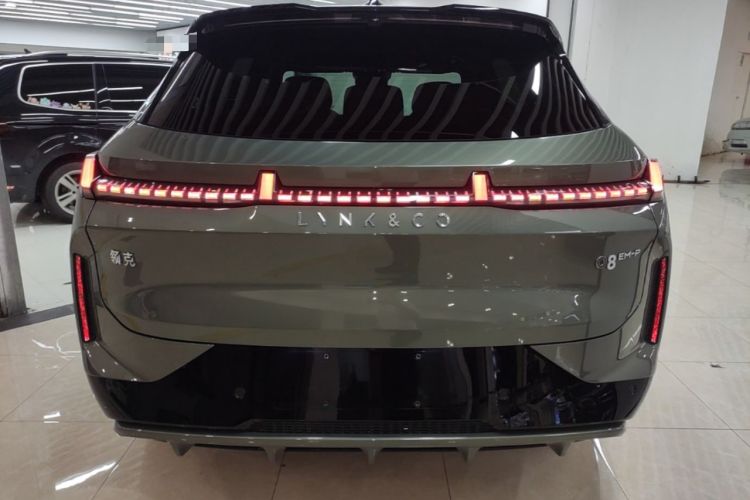 Used Lynk & Co 08 EM-P 2023 220km All-Wheel-Drive Performance Halo Rear