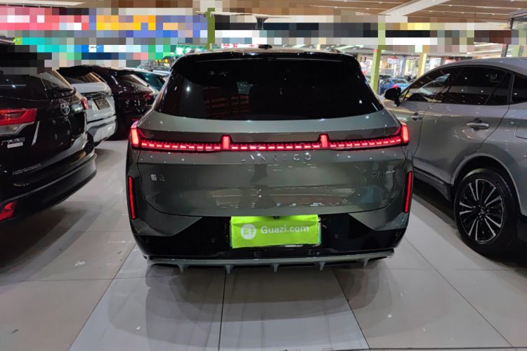 Used Lynk & Co 08 EM-P 2023 220 km Limited-Time Edition Rear