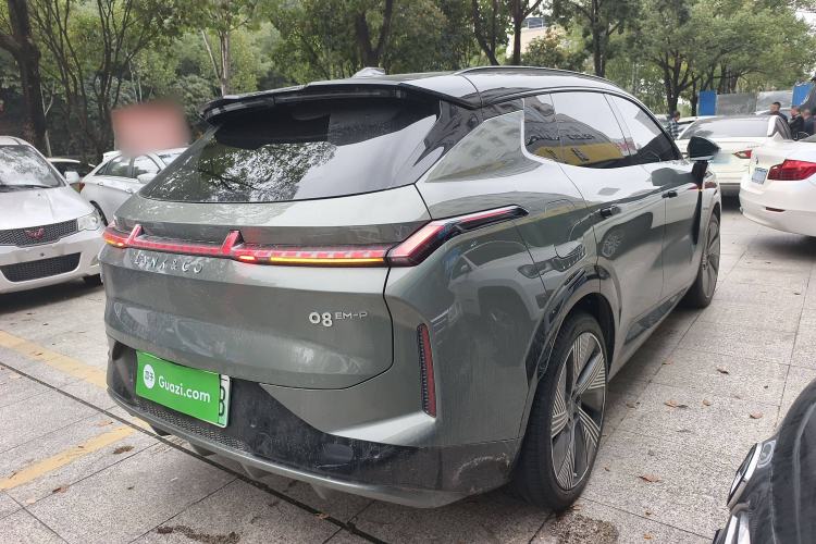 Used Lynk & Co 08 EM-P 2023 220 km Limited-Time Edition Rear Right 45 Deg
