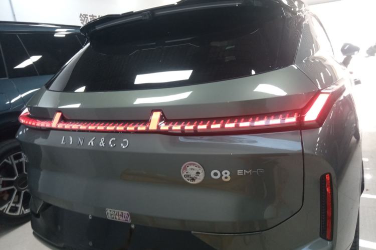 Used Lynk & Co 08 EM-P 2023 220km All-Wheel-Drive Performance Halo Rear