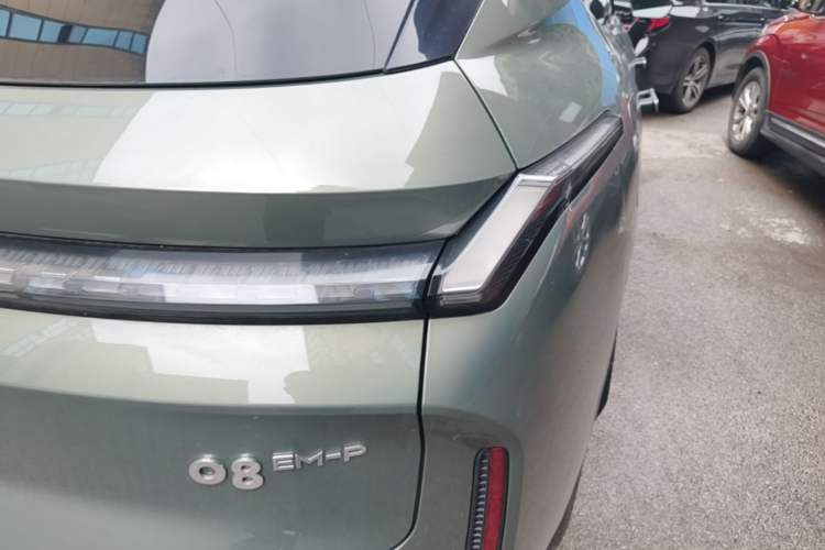 Used Lynk & Co 08 EM-P 2023 220km All-Wheel-Drive Performance Halo Right Rear Taillight
