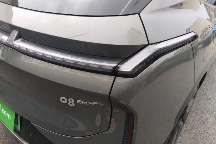 Used Lynk & Co 08 EM-P 2023 220km All-Wheel-Drive Performance Halo Right Rear Taillight