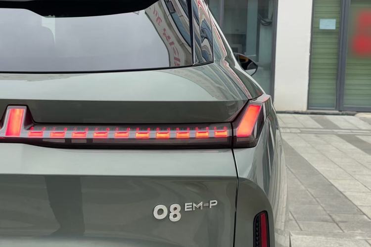 Used Lynk & Co 08 EM-P 2023 220km All-Wheel-Drive Performance Halo Right Rear Taillight