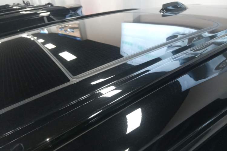 Used Lynk & Co 08 EM-P 2023 220km All-Wheel-Drive Performance Halo Roof