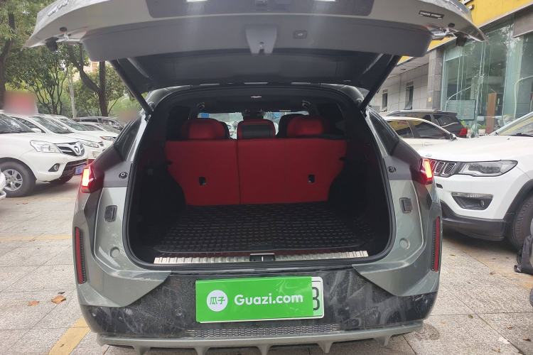 Used Lynk & Co 08 EM-P 2023 220 km Limited-Time Edition Trunk