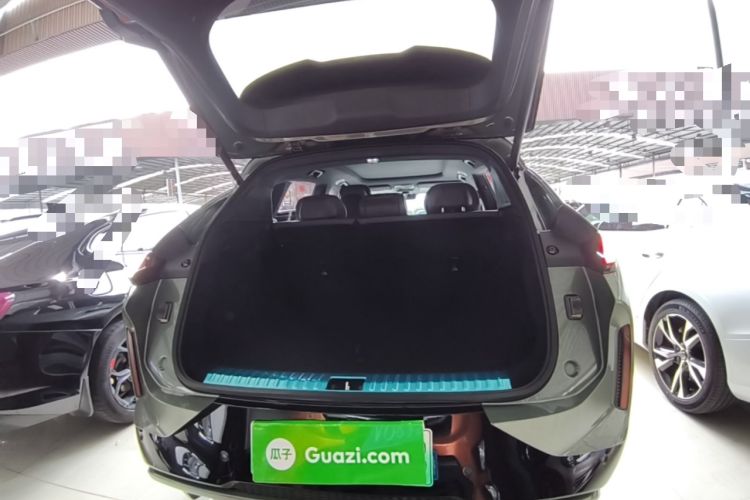 Used Lynk & Co 08 EM-P 2023 220km All-Wheel-Drive Performance Halo Trunk