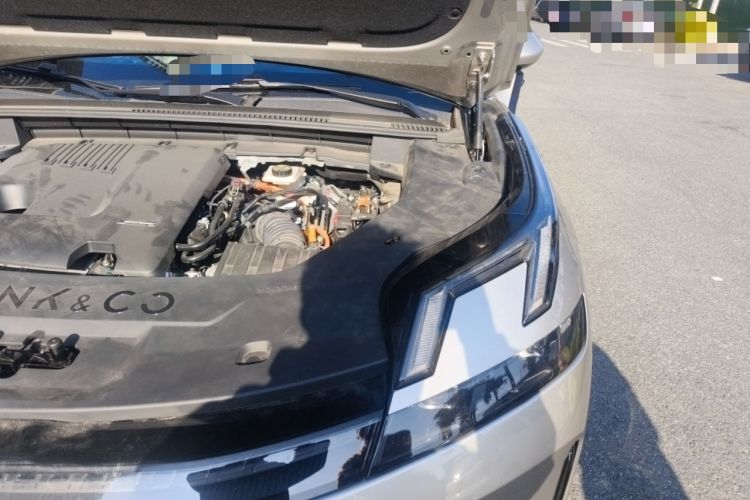 Used Lynk & Co 08 EM-P 2023 245km Ultra-Long Range Halo Engine Bay Left