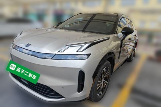 Used Lynk & Co 08 EM-P 2023 120km Long-Range Halo