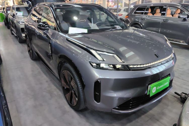 Used Lynk & Co 08 EM-P 2023 220 km Limited-Time Edition Exterior 2