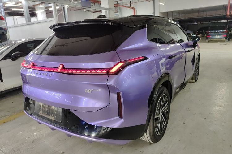 Used Lynk & Co 08 EM-P 2023 120km Long-Range Halo Exterior 3