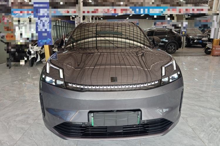 Used Lynk & Co 08 EM-P 2023 220 km Limited-Time Edition Front
