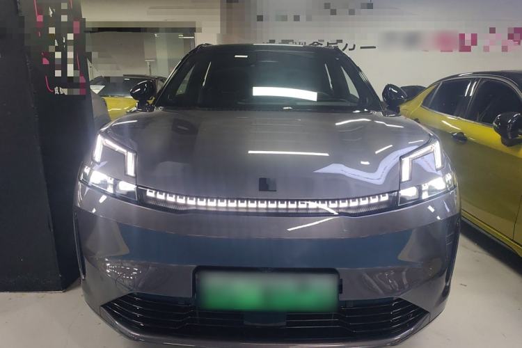 Used Lynk & Co 08 EM-P 2023 220 km Limited-Time Edition Front