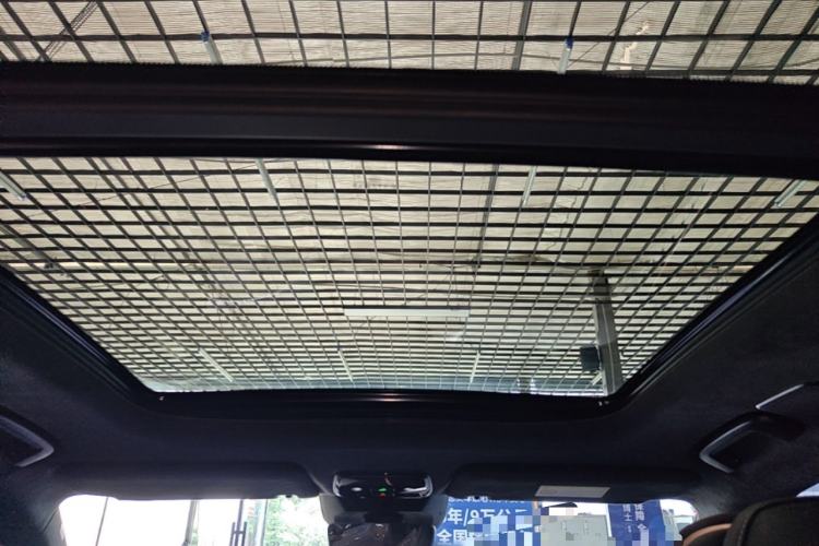 Used Lynk & Co 08 EM-P 2023 220 km Limited-Time Edition Headliner