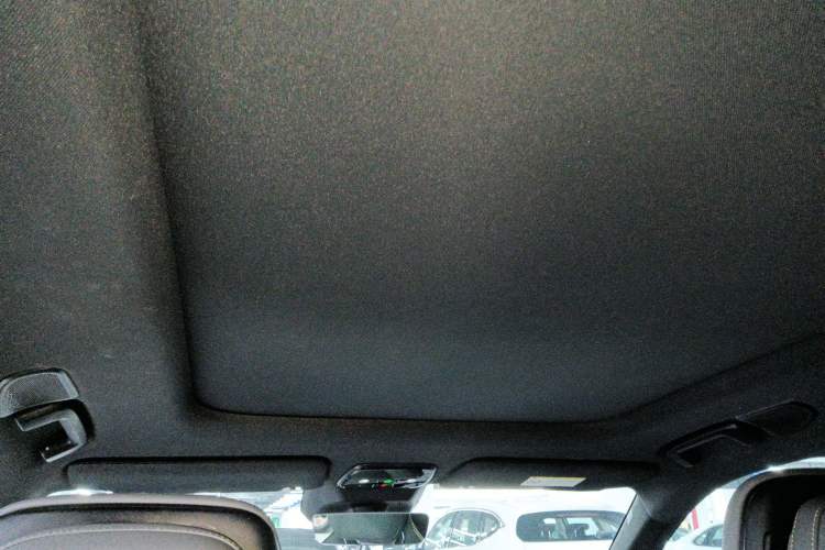 Used Lynk & Co 08 EM-P 2023 120km Long-Range Halo Headliner
