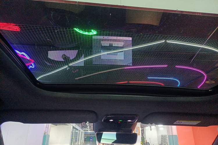 Used Lynk & Co 08 EM-P 2023 220 km Limited-Time Edition Headliner