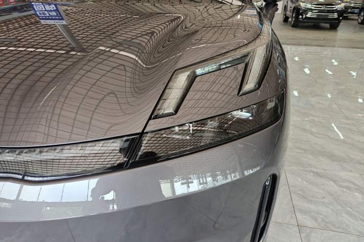 Used Lynk & Co 08 EM-P 2023 220 km Limited-Time Edition Left Front Headlight