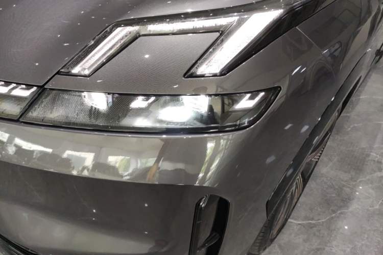 Used Lynk & Co 08 EM-P 2023 220 km Limited-Time Edition Left Front Headlight