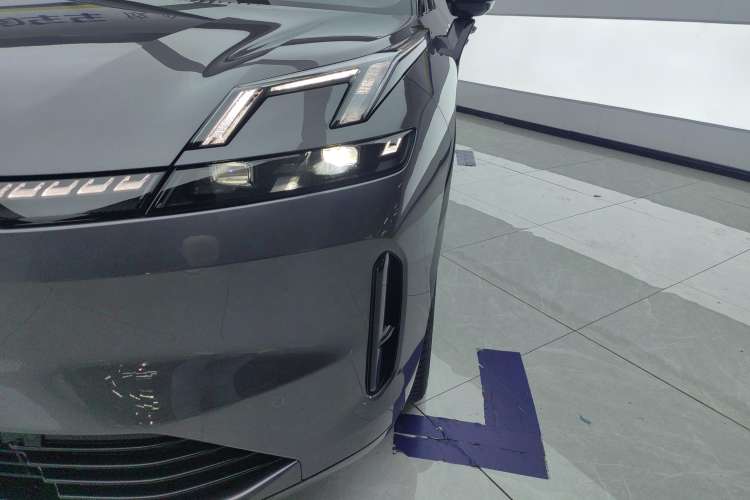 Used Lynk & Co 08 EM-P 2023 220 km Limited-Time Edition Left Front Headlight