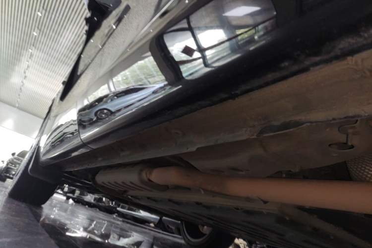 Used Lynk & Co 08 EM-P 2023 220 km Limited-Time Edition Left Side Sill