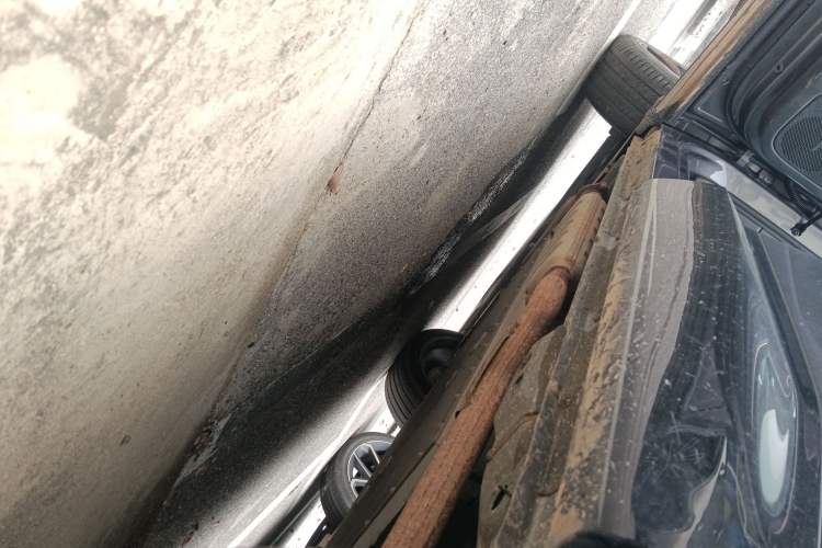 Used Lynk & Co 08 EM-P 2023 220 km Limited-Time Edition Left Side Sill