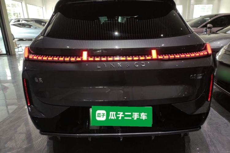 Used Lynk & Co 08 EM-P 2023 220 km Limited-Time Edition Rear