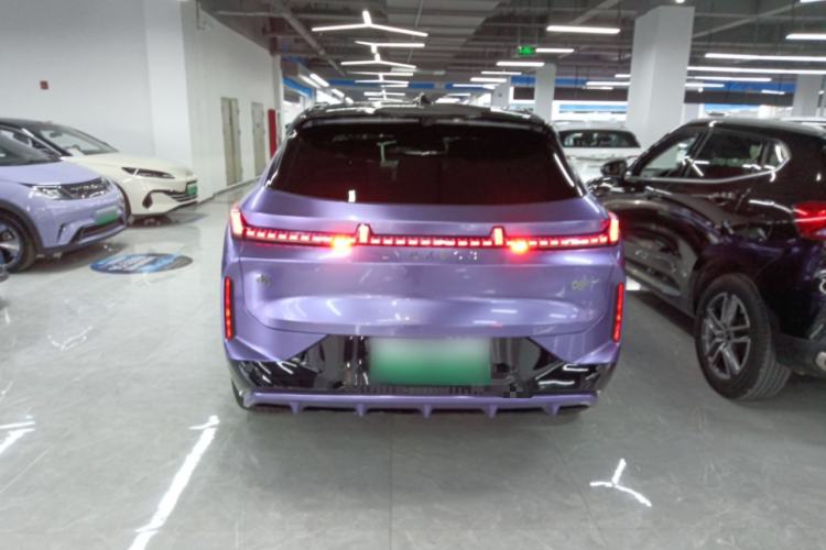 Used Lynk & Co 08 EM-P 2023 120km Long-Range Halo Rear