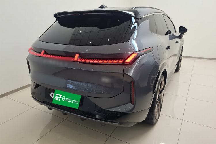 Used Lynk & Co 08 EM-P 2023 220 km Limited-Time Edition Rear Right 45 Deg
