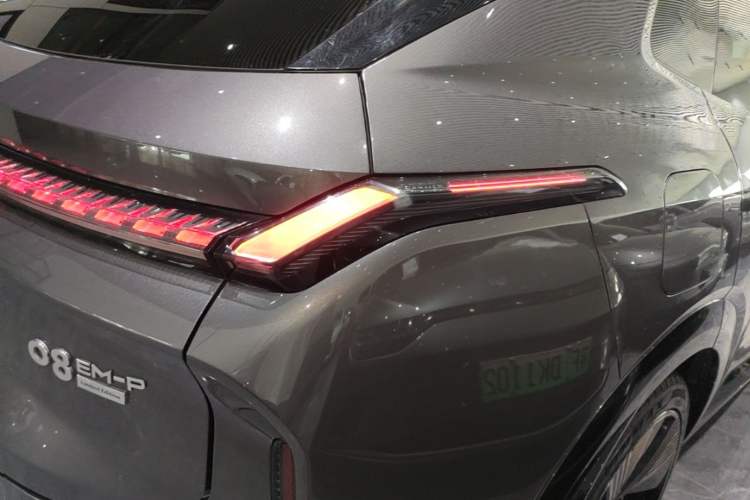 Used Lynk & Co 08 EM-P 2023 220 km Limited-Time Edition Right Rear Taillight