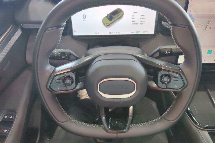 Used Lynk & Co 08 EM-P 2023 220 km Limited-Time Edition Steering Wheel