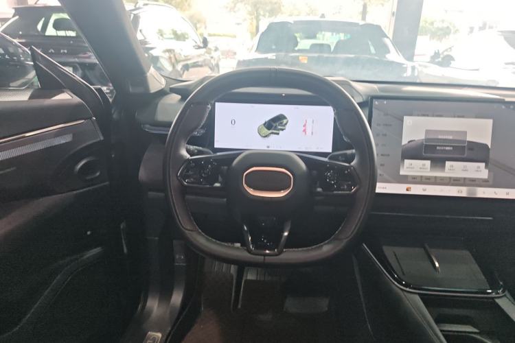 Used Lynk & Co 08 EM-P 2023 220 km Limited-Time Edition Steering Wheel