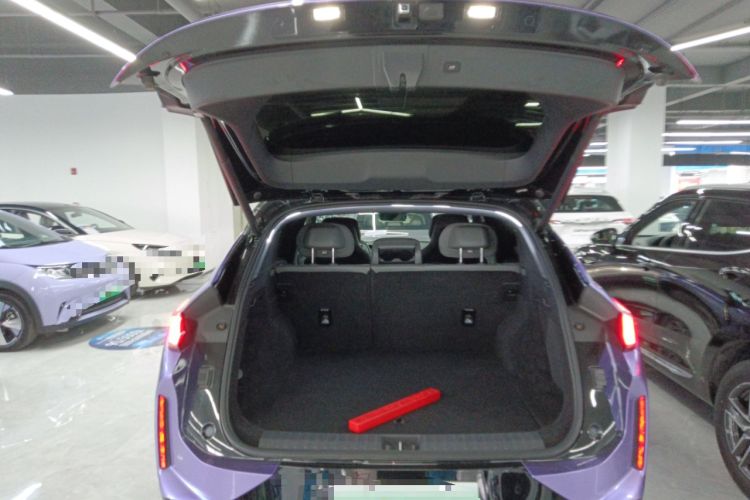 Used Lynk & Co 08 EM-P 2023 120km Long-Range Halo Trunk