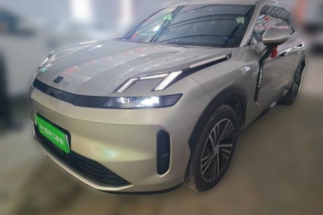 Used Lynk & Co 08 EM-P 2023 120km Long-Range Halo