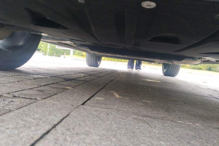 Used Lynk & Co 08 EM-P 2023 120km Long-Range Halo Chassis Front