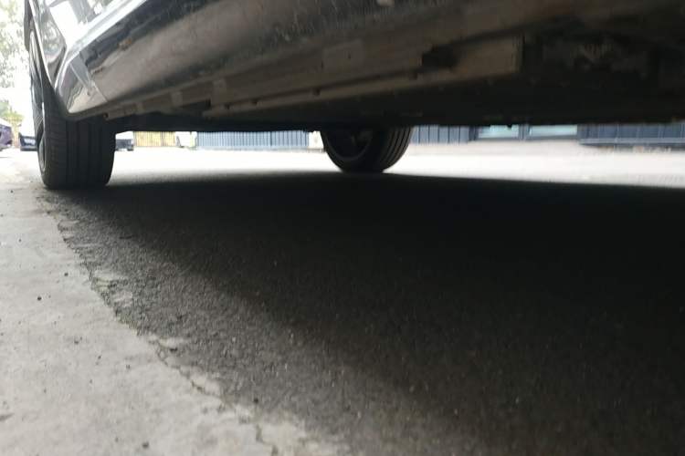 Used Lynk & Co 08 EM-P 2023 120km Long-Range Halo Chassis Front Right