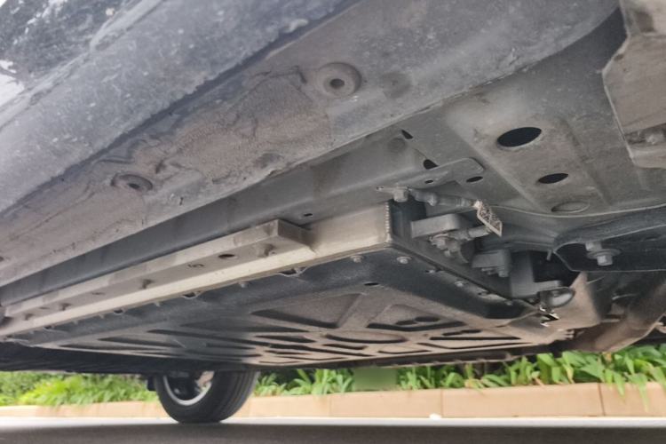 Used Lynk & Co 08 EM-P 2023 120km Long-Range Halo Chassis Front Right