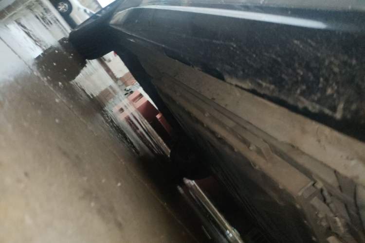 Used Lynk & Co 08 EM-P 2023 120km Long-Range Halo Chassis Front Right
