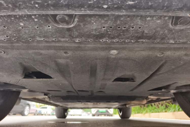 Used Lynk & Co 08 EM-P 2023 120km Long-Range Halo Chassis Front
