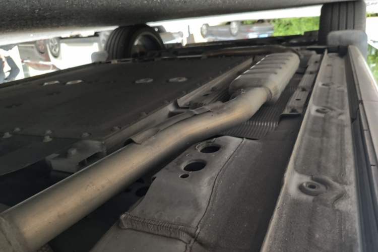 Used Lynk & Co 08 EM-P 2023 120km Long-Range Pro Chassis Rear Left