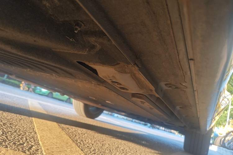 Used Lynk & Co 08 EM-P 2023 120km Long-Range Halo Chassis Rear Right