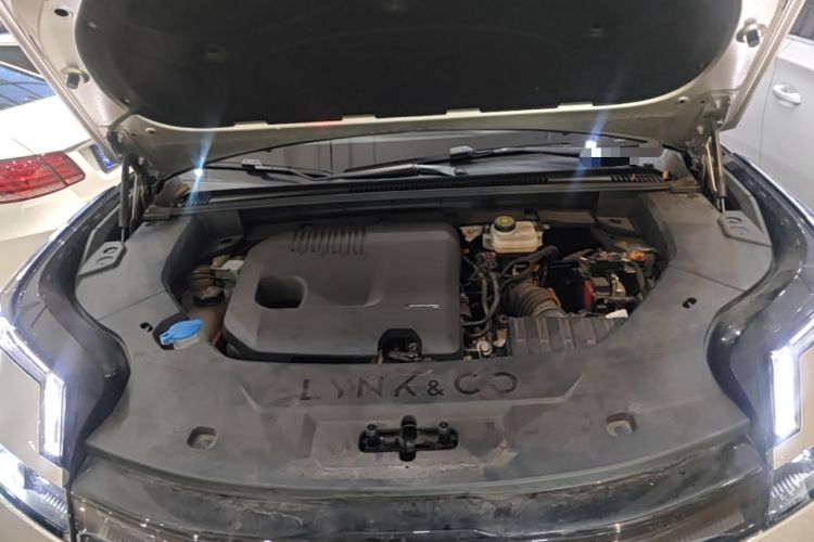Used Lynk & Co 08 EM-P 2023 120km Long-Range Halo Engine Bay
