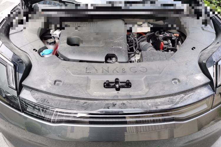 Used Lynk & Co 08 EM-P 2023 120km Long-Range Halo Engine Bay
