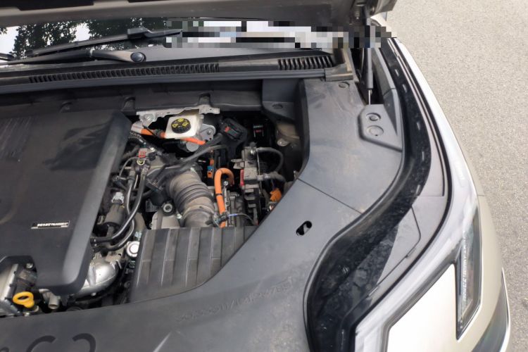Used Lynk & Co 08 EM-P 2023 220km All-Wheel-Drive Performance Halo Engine Bay Left