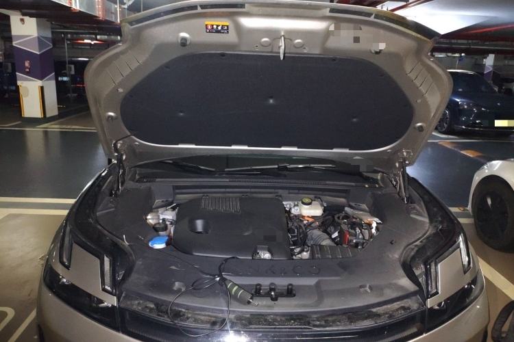Used Lynk & Co 08 EM-P 2023 120km Long-Range Halo Engine Bay