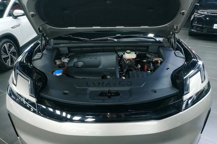 Used Lynk & Co 08 EM-P 2023 245km Ultra-Long Range Halo Engine Bay